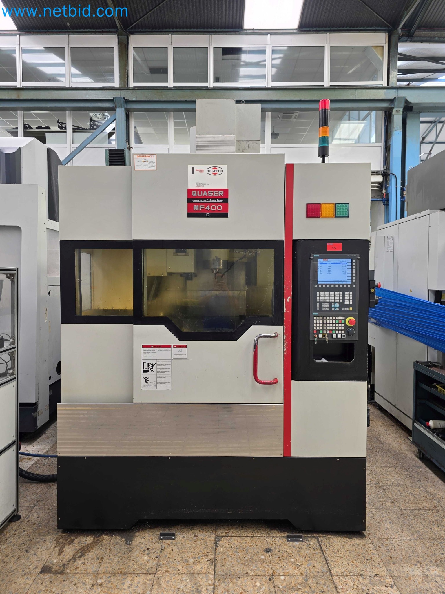 5-Achs-Vertikal-CNC-Bearbeitungszentrum QUASER MF 400C/15C